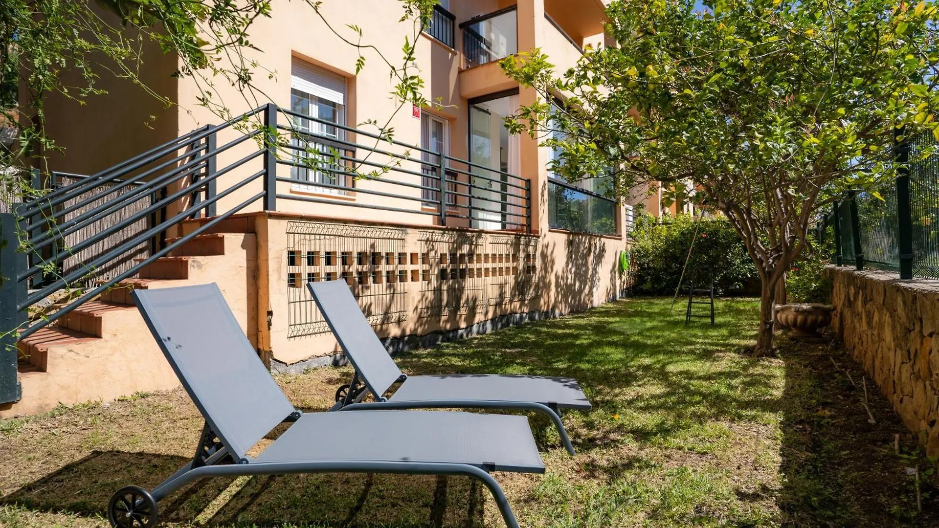 Appartement Los Limones De Genova ,150 M Playa Elviria Marbellac