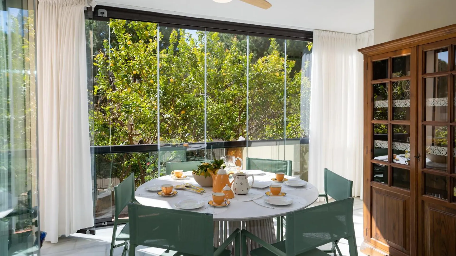 Los Limones De Genova ,150 M Playa Elviria Marbella Apartment